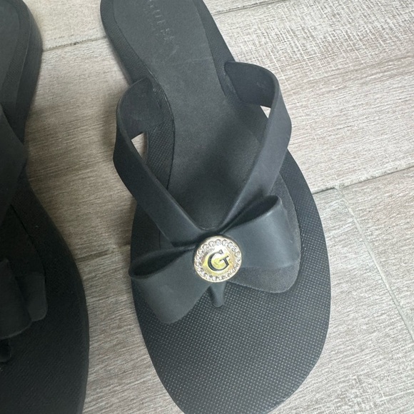GUESS Bow Black Logo Swarovski Flip Flop Sandals Size 10 - Picture 9 of 9